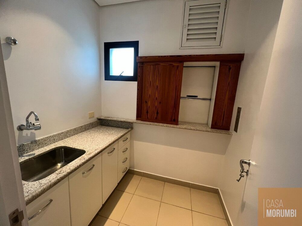 Casa à venda com 6 quartos, 1886m² - Foto 7