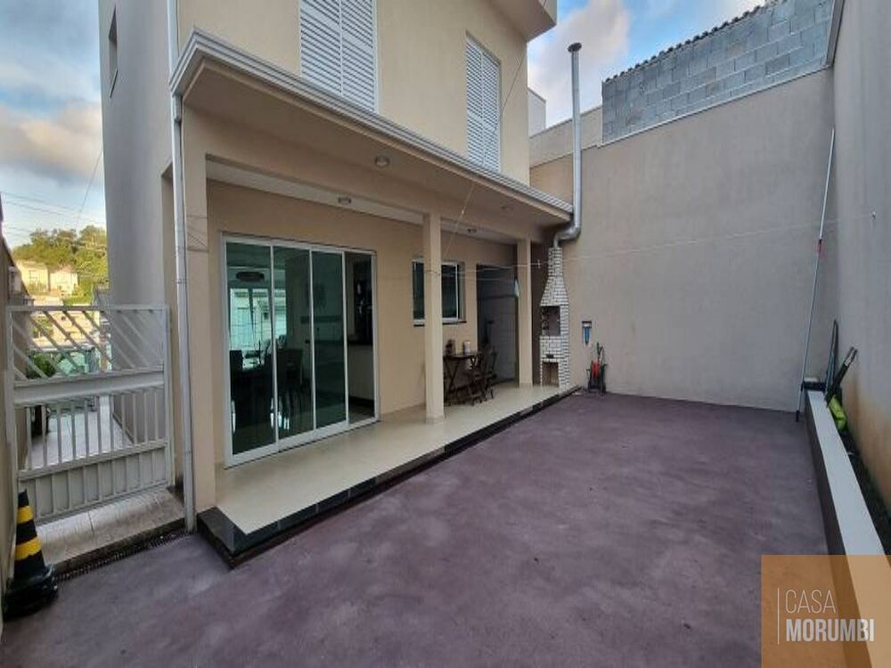Casa, 3 quartos, 260 m² - Foto 1