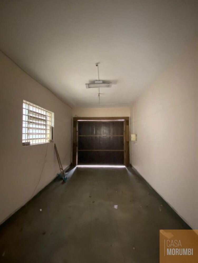 Casa para alugar com 3 quartos, 360m² - Foto 12