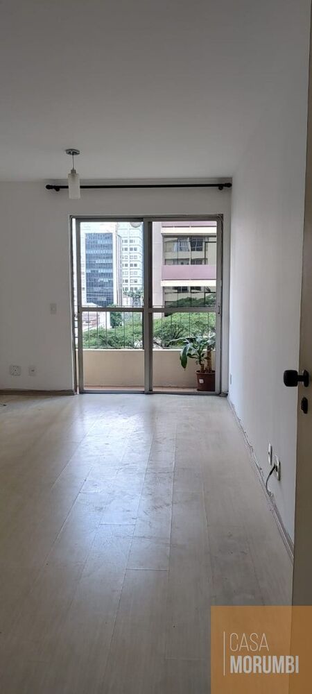 Apartamento à venda com 1 quarto, 45m² - Foto 1