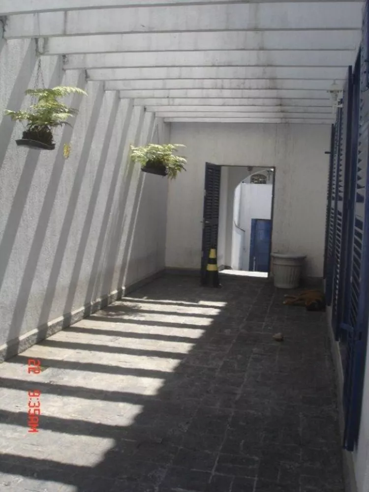 Prédio Inteiro à venda com 3 quartos, 321m² - Foto 2