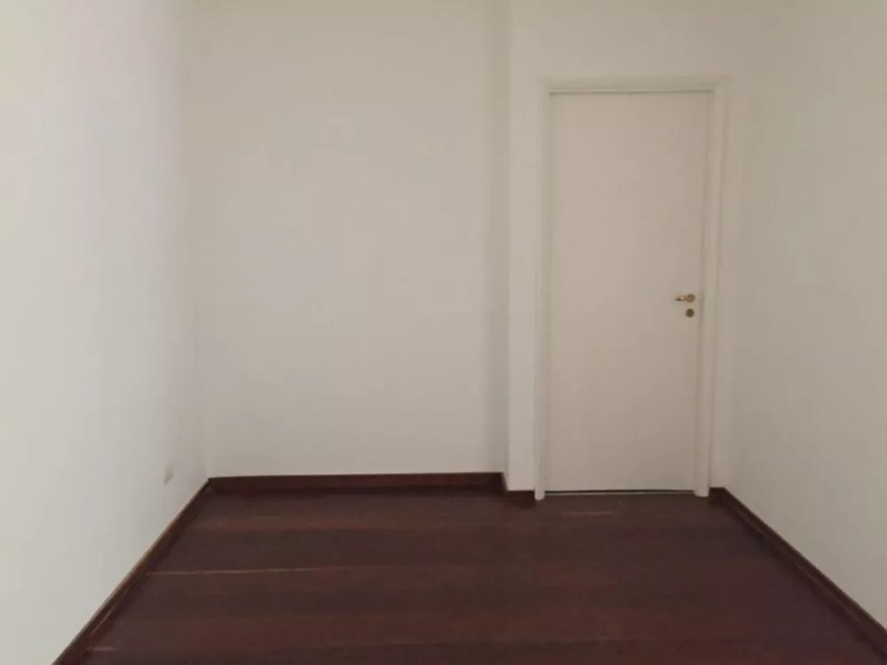 Apartamento à venda com 3 quartos, 116m² - Foto 1