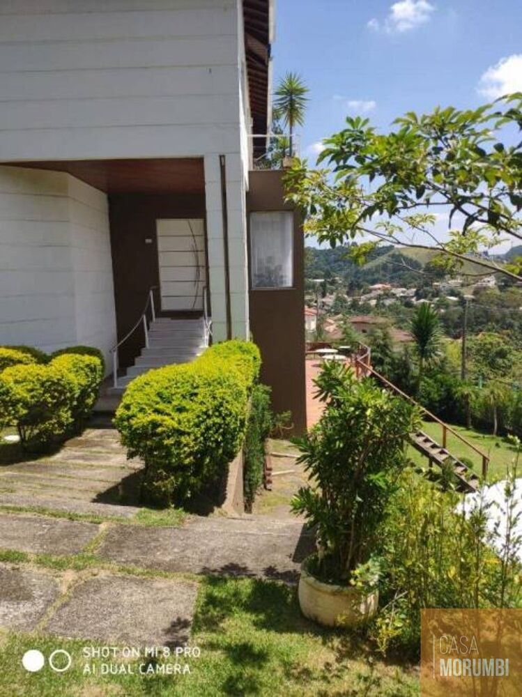 Casa à venda e aluguel com 5 quartos, 3200m² - Foto 12