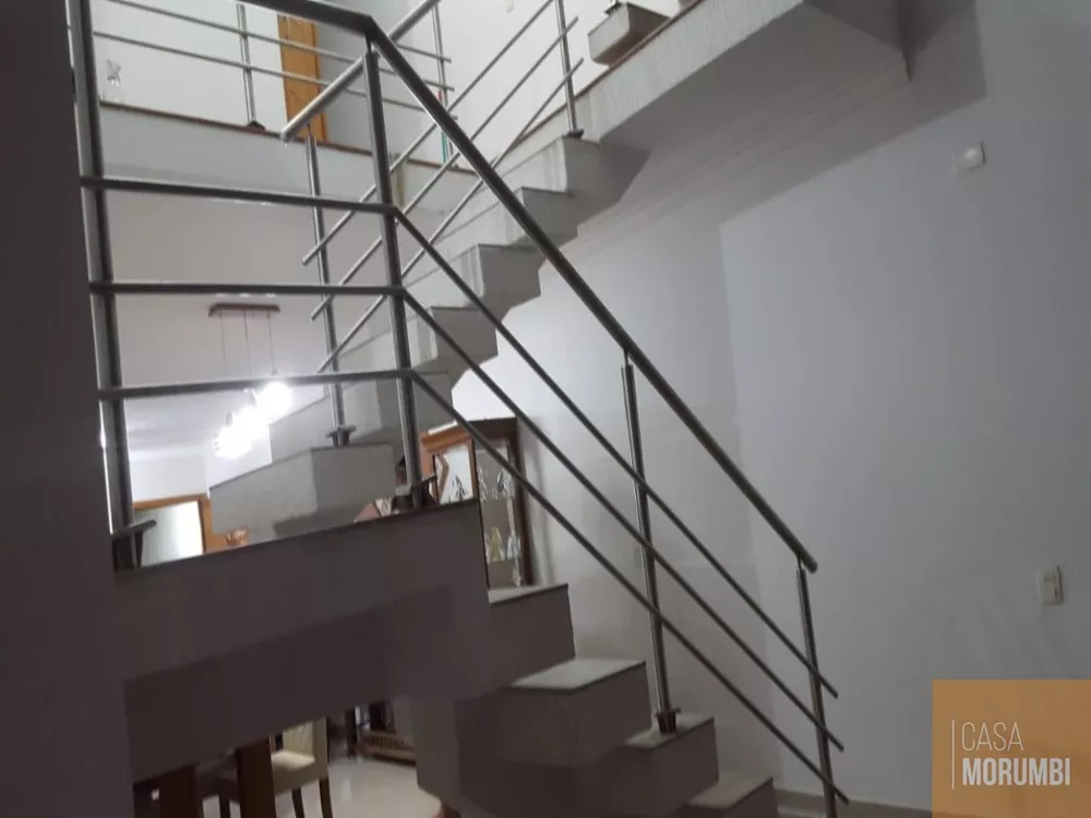 Casa à venda com 3 quartos, 127m² - Foto 1