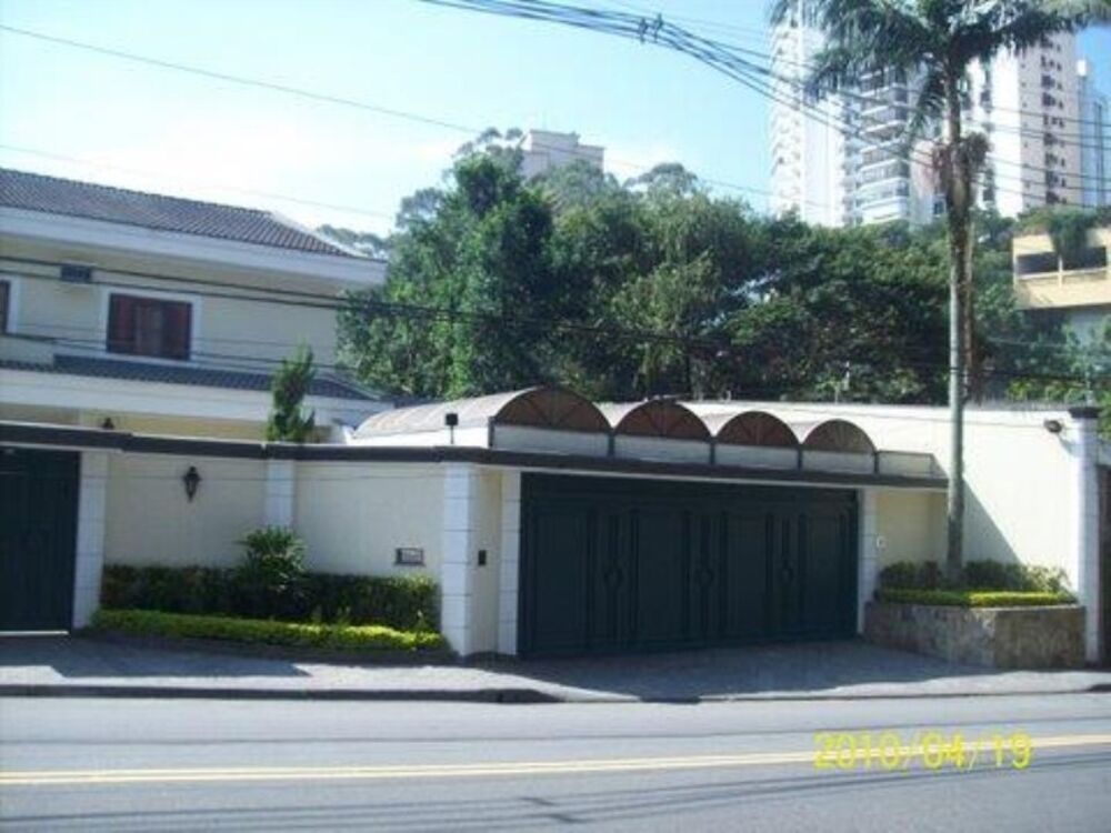 Casa à venda e aluguel com 6 quartos, 1607m² - Foto 4