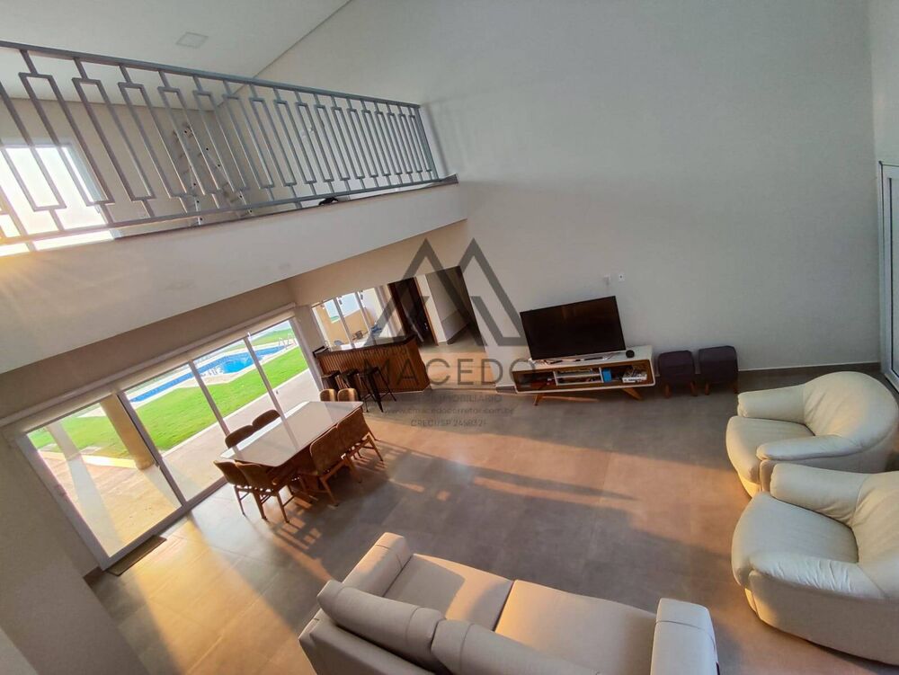 Casa de Condomínio à venda com 3 quartos, 1125m² - Foto 2