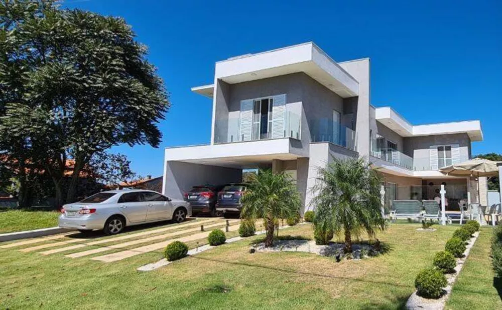 Casa à venda com 4 quartos, 450m² - Foto 1