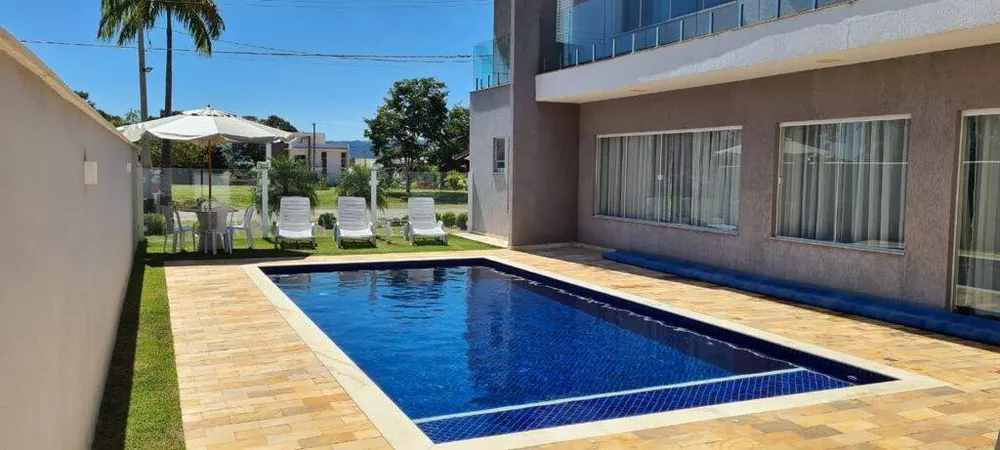 Casa à venda com 4 quartos, 450m² - Foto 3