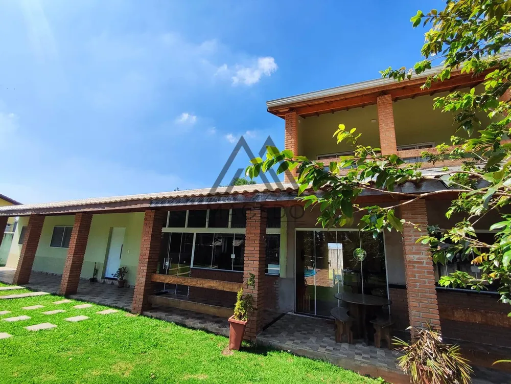 Chácara, 4 quartos, 1000 m² - Foto 2
