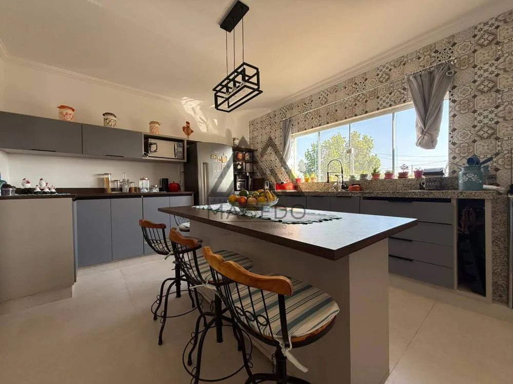 Chácara, 4 quartos, 2148 m² - Foto 10
