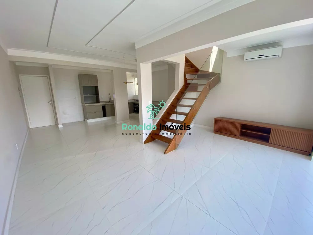 Cobertura à venda com 3 quartos, 140m² - Foto 2