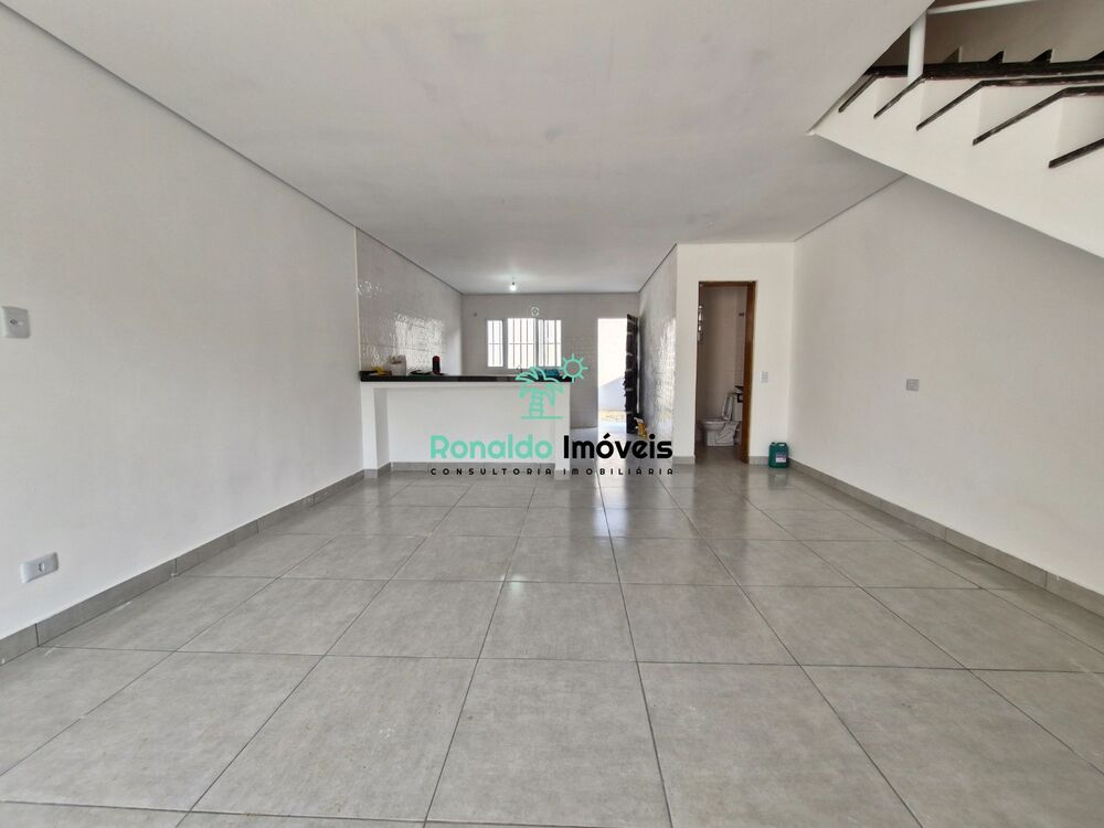 Casa à venda com 2 quartos, 105m² - Foto 4