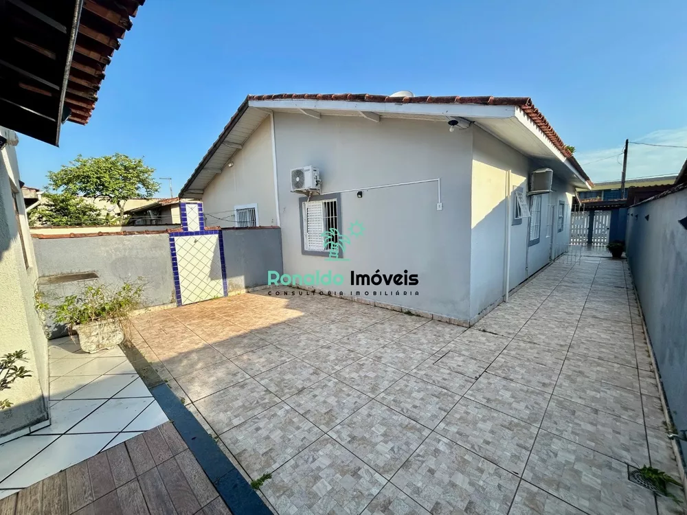 Casa à venda com 2 quartos, 147m² - Foto 3