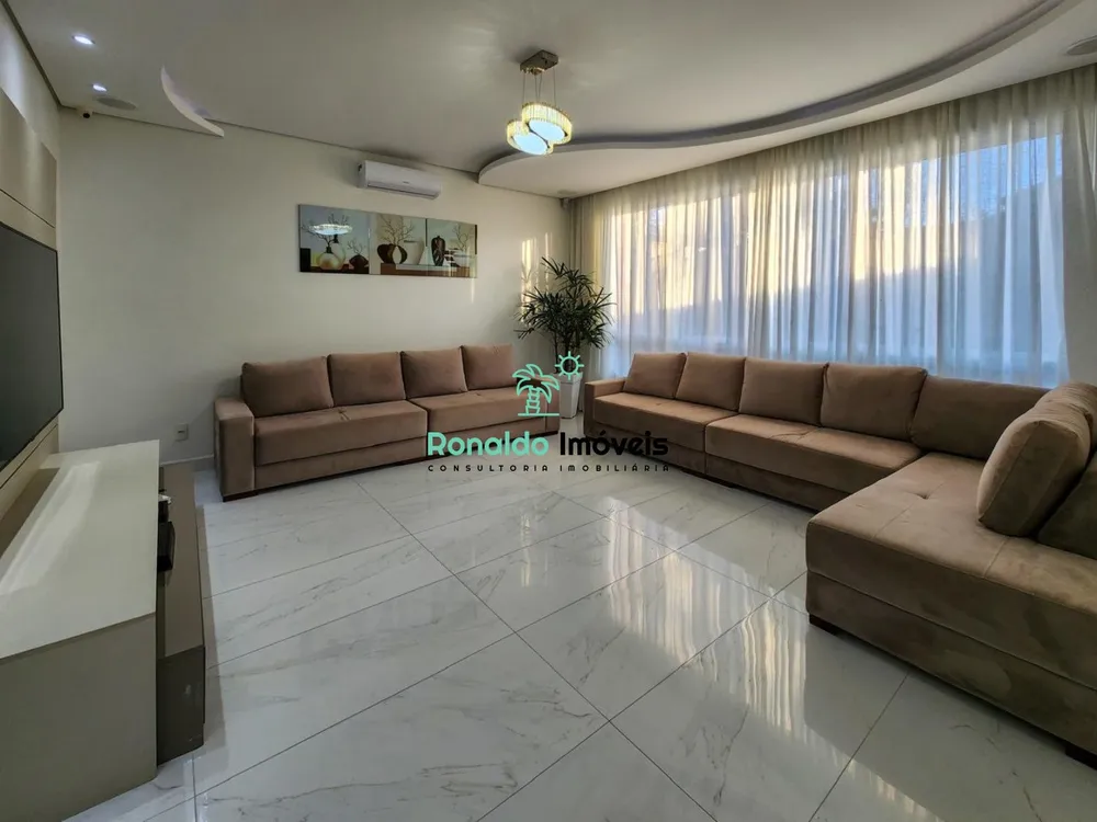 Casa, 4 quartos, 301 m² - Foto 1