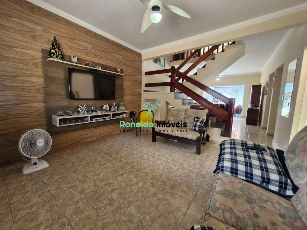 Casa, 3 quartos, 280 m² - Foto 1