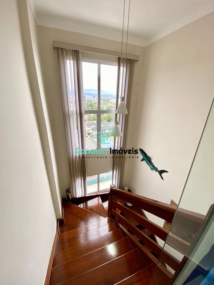 Cobertura, 3 quartos, 230 m² - Foto 28