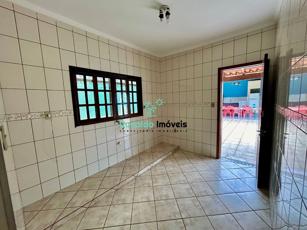 Casa, 2 quartos, 198 m² - Foto 2