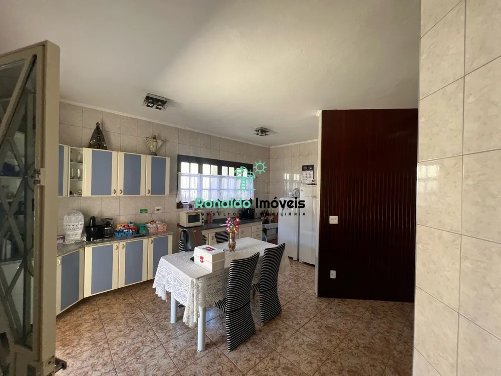 Casa, 4 quartos, 260 m² - Foto 5