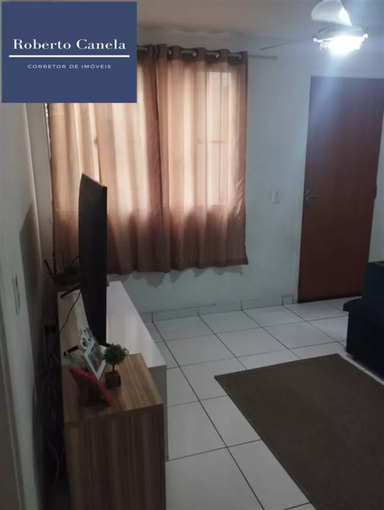 Apartamento à venda com 2 quartos, 46m² - Foto 2