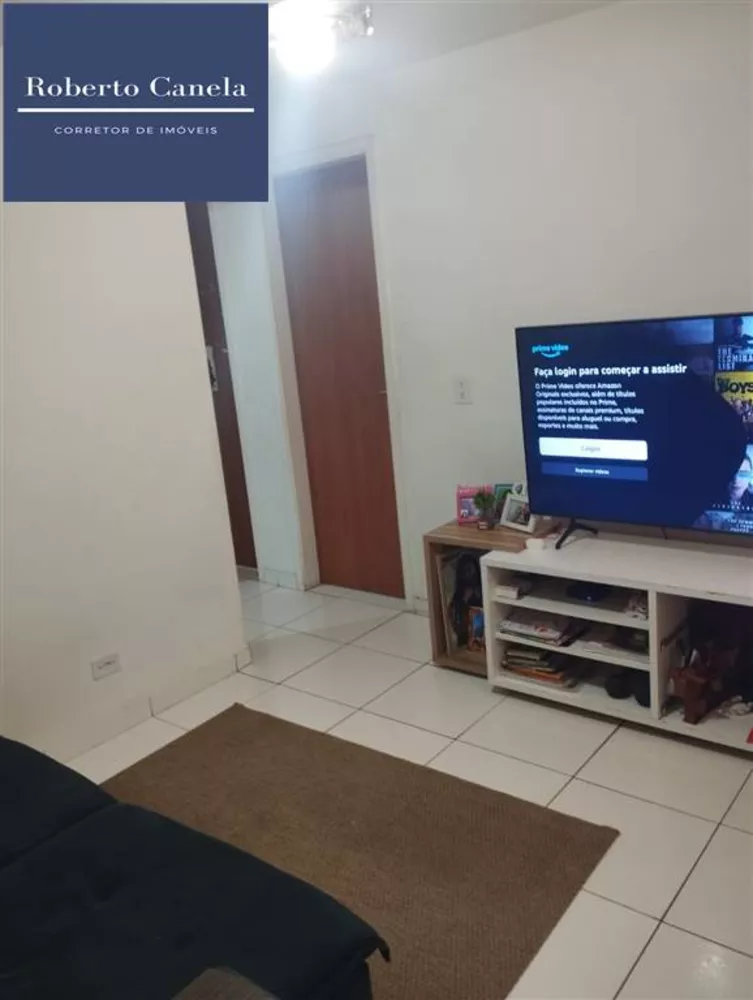 Apartamento à venda com 2 quartos, 46m² - Foto 3