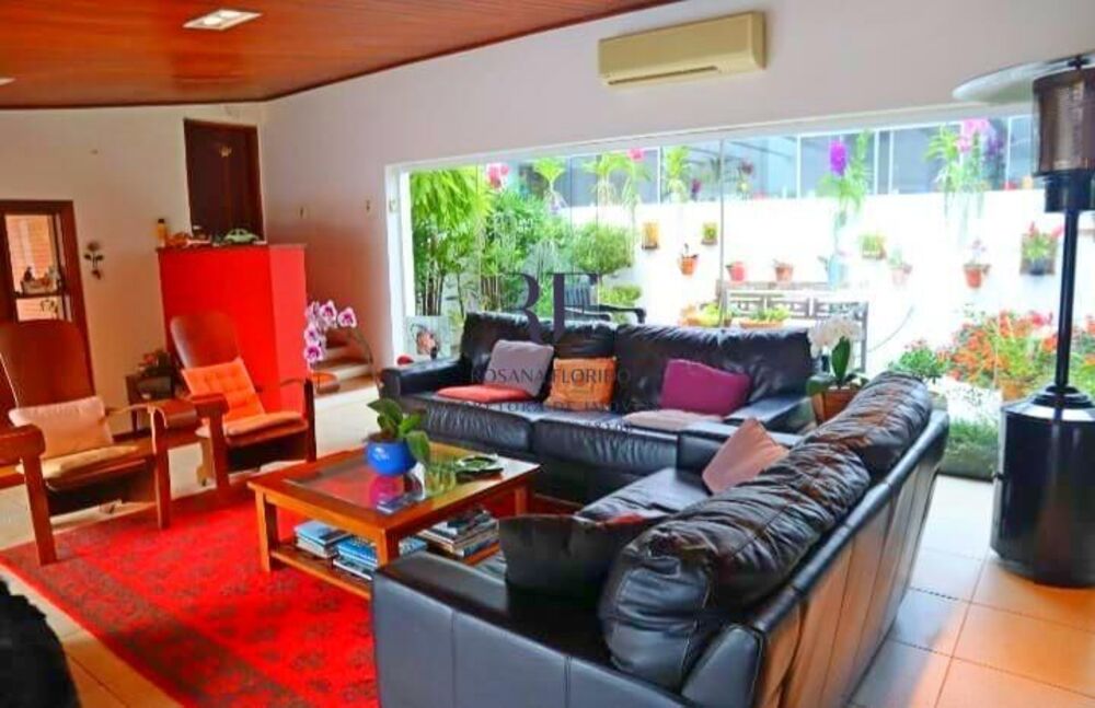 Casa de Condomínio à venda com 8 quartos, 772m² - Foto 6