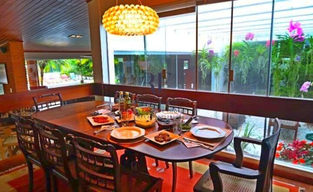 Casa de Condomínio à venda com 8 quartos, 772m² - Foto 10