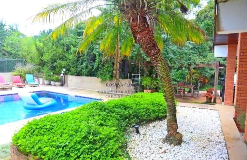 Casa de Condomínio à venda com 8 quartos, 772m² - Foto 3