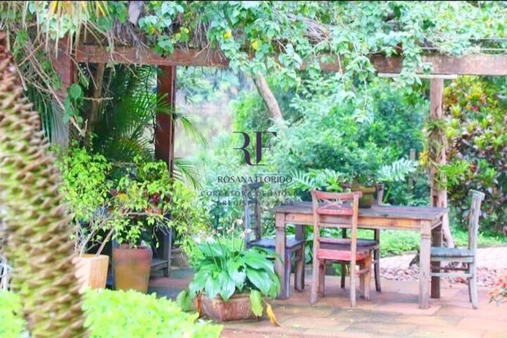 Casa de Condomínio à venda com 8 quartos, 772m² - Foto 4