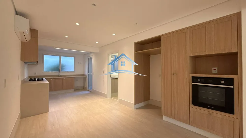 Apartamento, 3 quartos, 221 m² - Foto 1