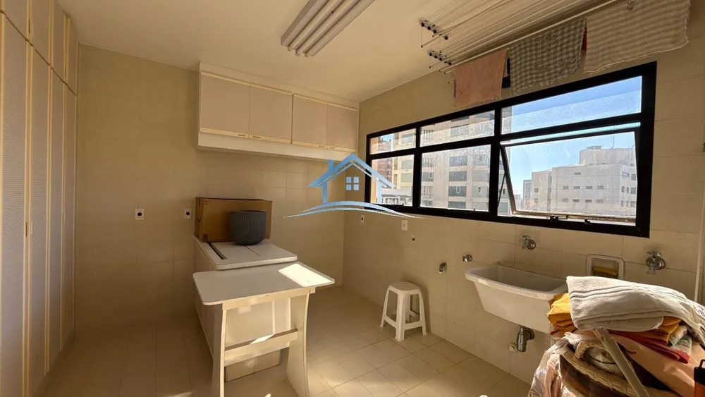 Apartamento, 4 quartos, 330 m² - Foto 2