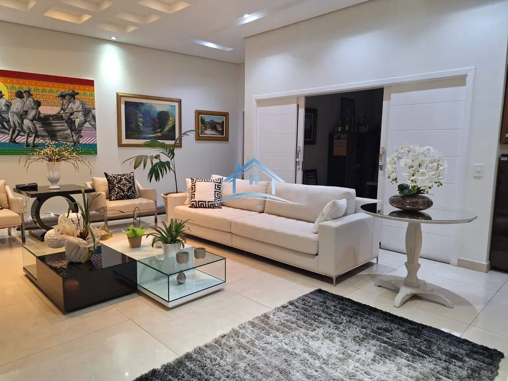 Casa, 4 quartos, 416 m² - Foto 1