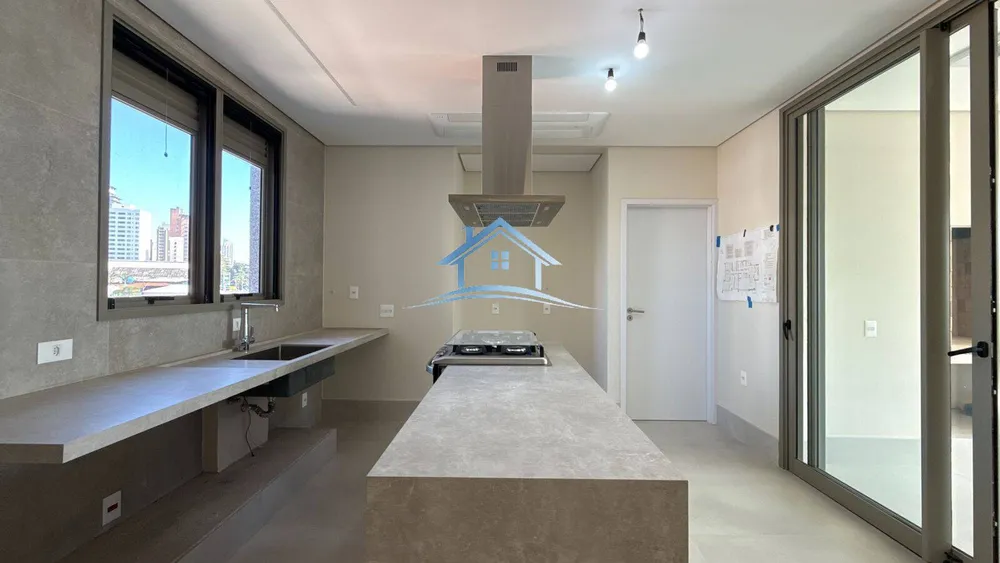 Apartamento, 3 quartos, 257 m² - Foto 3