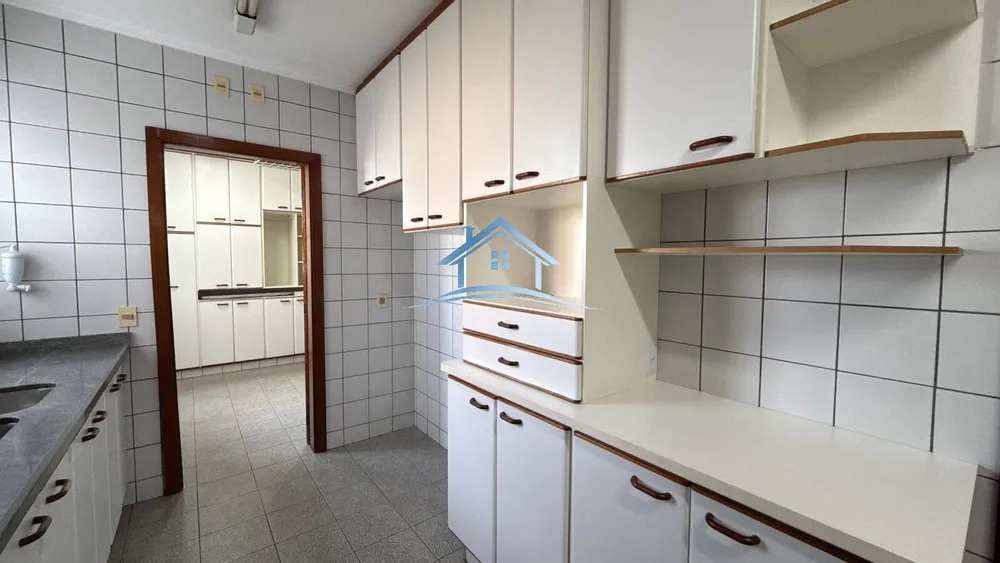 Apartamento, 3 quartos, 160 m² - Foto 2