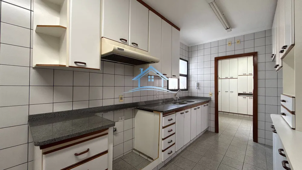 Apartamento, 3 quartos, 160 m² - Foto 1