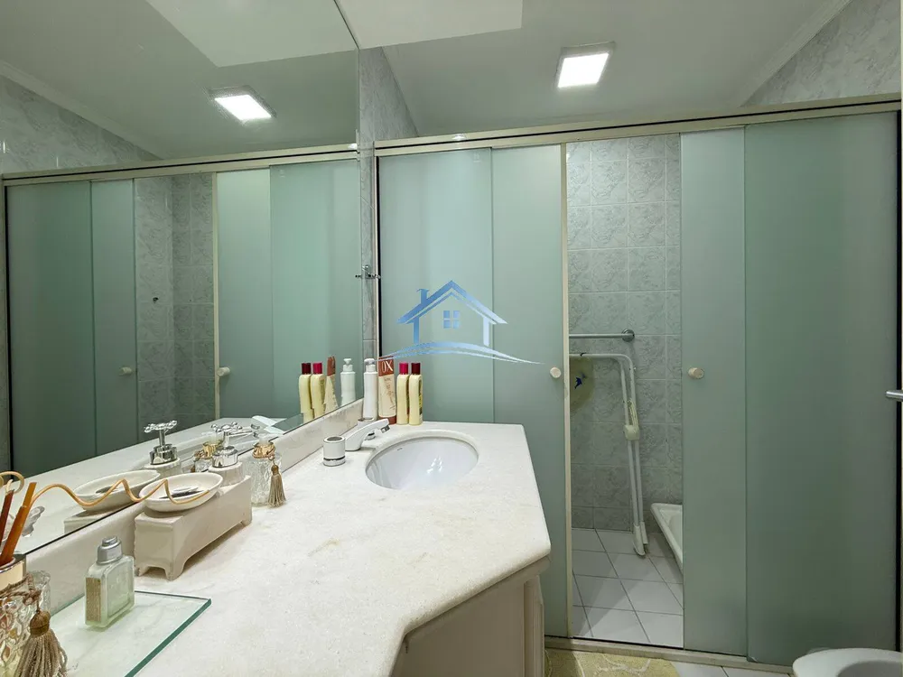 Apartamento, 3 quartos, 259 m² - Foto 8