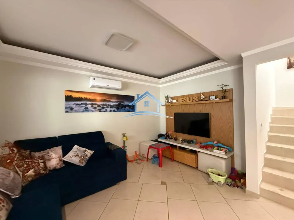 Casa, 4 quartos, 264 m² - Foto 2