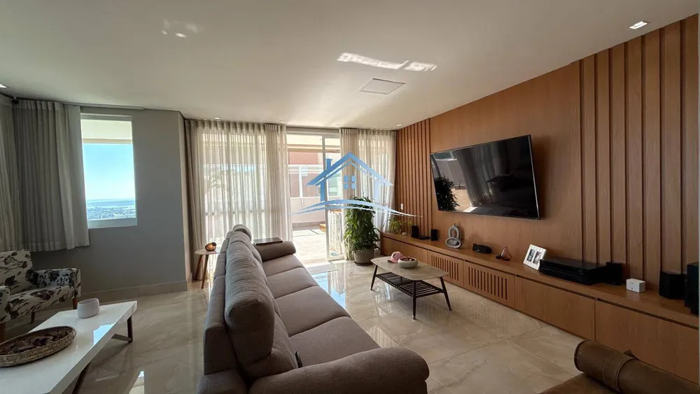Cobertura, 4 quartos, 215 m² - Foto 1
