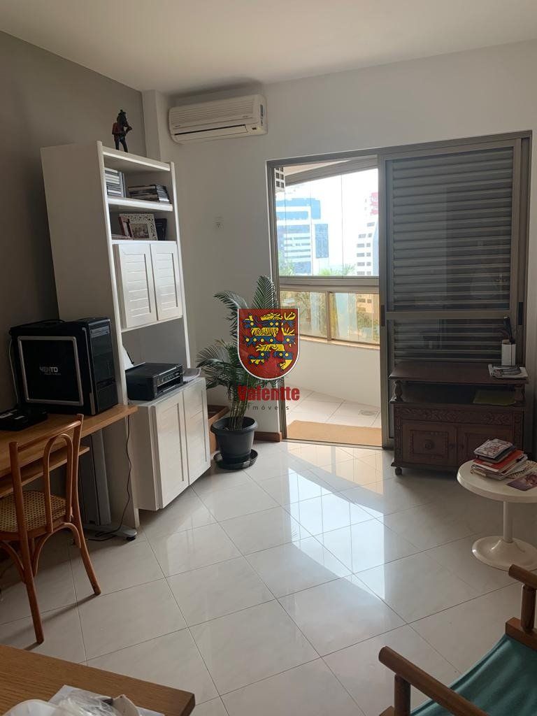 Apartamento à venda com 3 quartos, 136m² - Foto 13