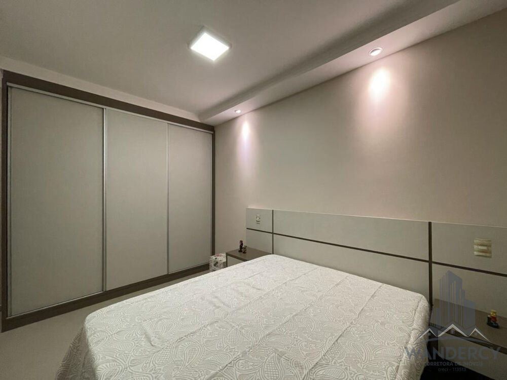Cobertura à venda com 4 quartos, 306m² - Foto 1