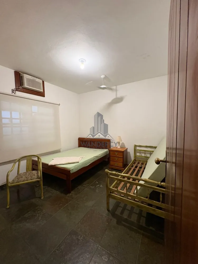 Casa, 5 quartos, 260 m² - Foto 13