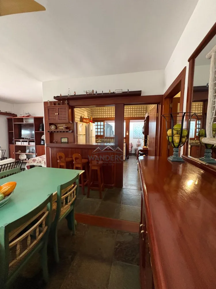 Casa, 5 quartos, 260 m² - Foto 4
