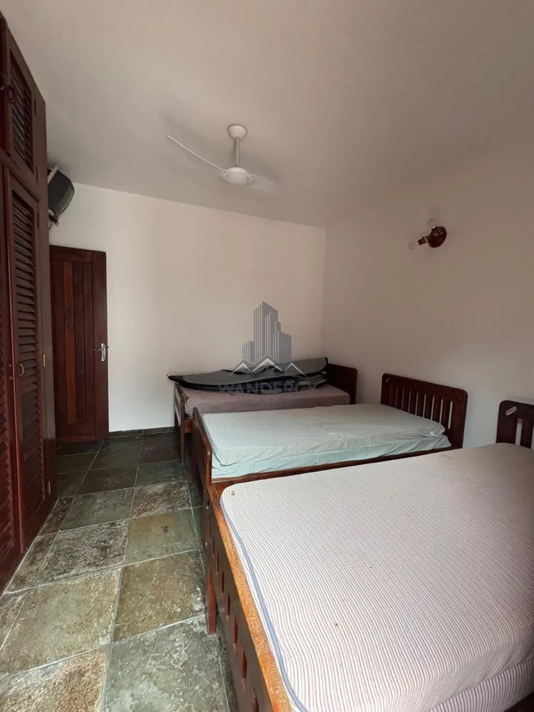 Casa, 5 quartos, 260 m² - Foto 19