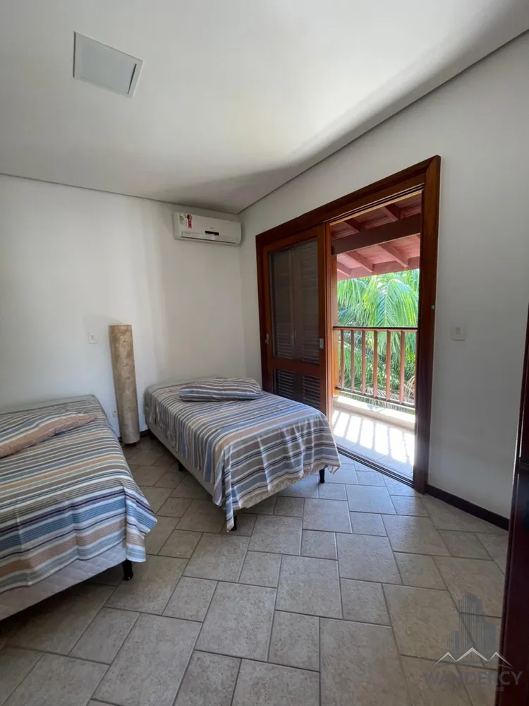 Cobertura, 4 quartos, 205 m² - Foto 3