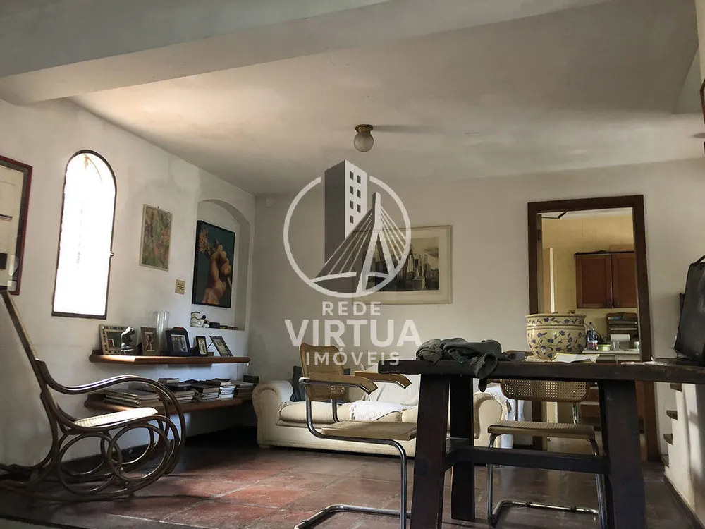 Casa, 3 quartos, 202 m² - Foto 1