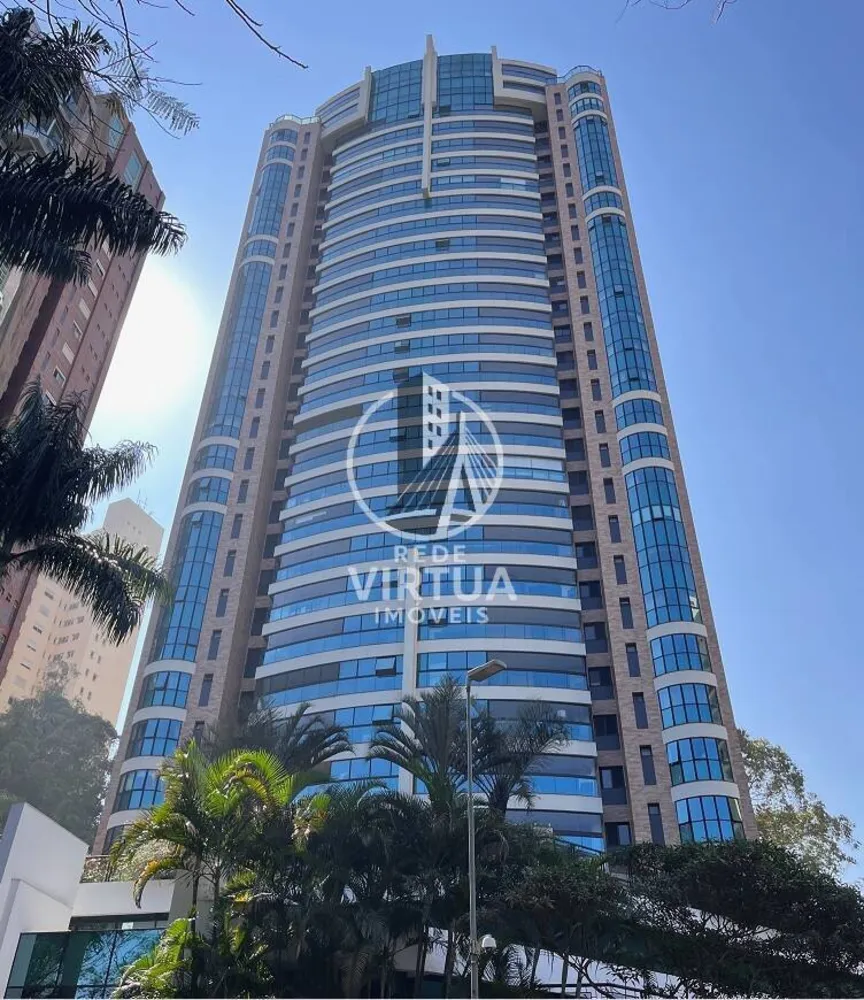 Apartamento, 3 quartos, 192 m² - Foto 1
