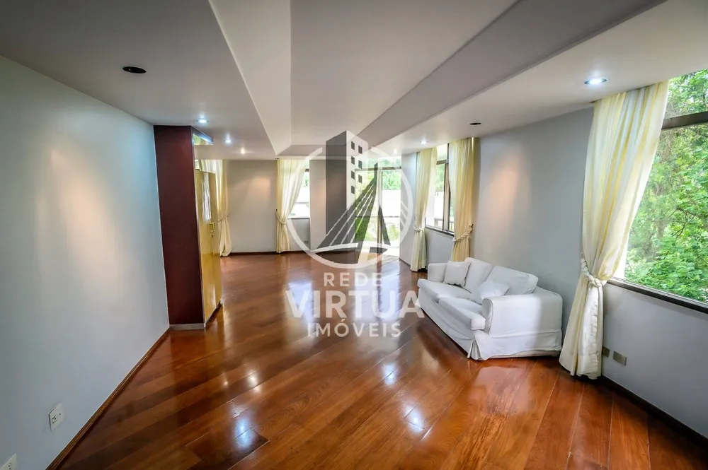 Apartamento, 3 quartos, 220 m² - Foto 2