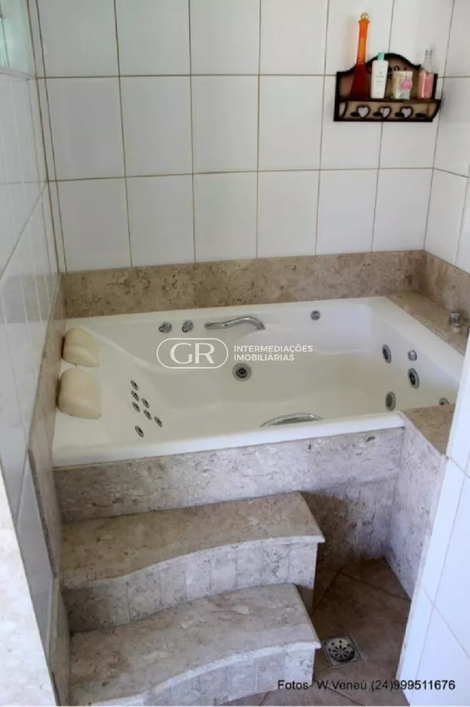 Casa, 5 quartos, 300 m² - Foto 15