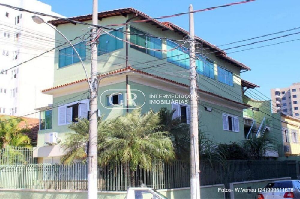 Casa, 5 quartos, 300 m² - Foto 1