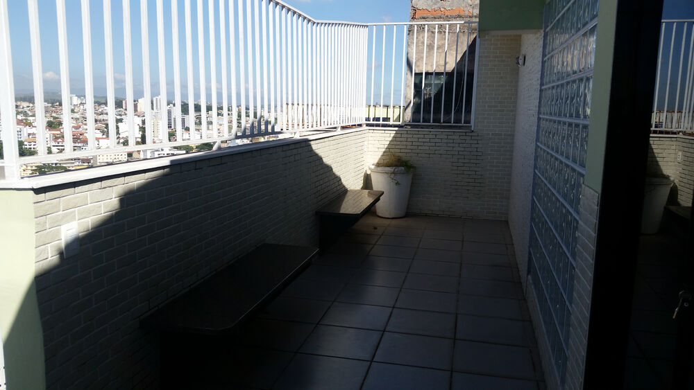 Apartamento à venda com 4 quartos, 243m² - Foto 2