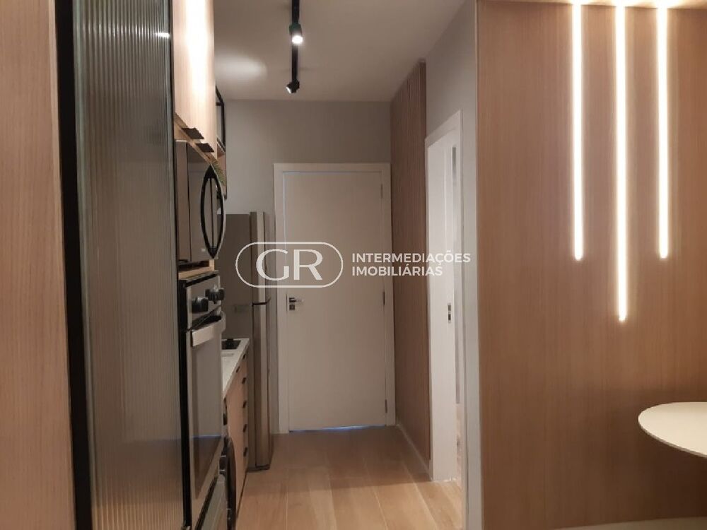 Apartamento à venda com 2 quartos, 56m² - Foto 2